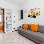 Bgy Airport 10min Casa Moderna Con Ampio Balcone Апартаменты Бергамо